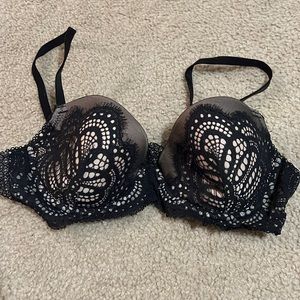 VS Bra